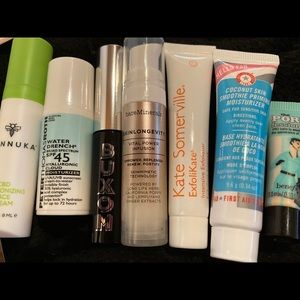Deluxe sample skincare and cosmetic products